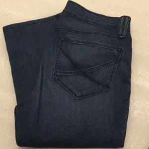 NYDJ straight leg medium wash jeans size 14 P